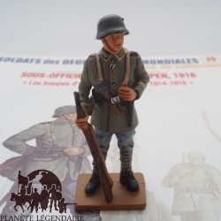 Figure Del Prado Sub German Officer 1916