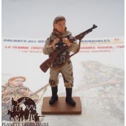 Figure Del Prado Female Elite Red Weapon Shooter 1943