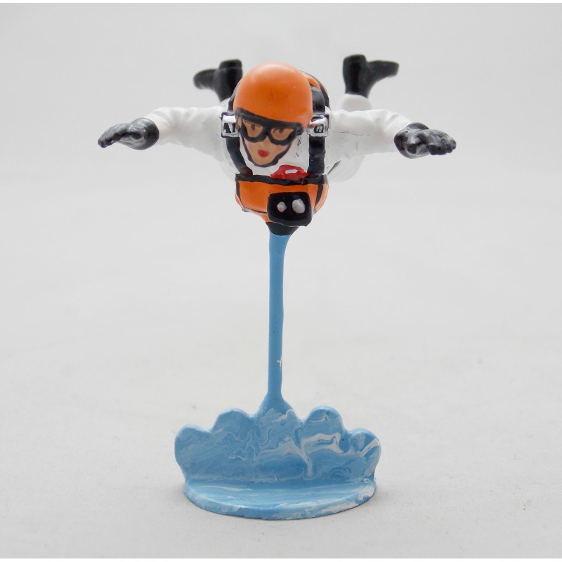 CBG Mignot cross-country skier figurine 
