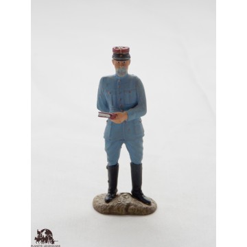 1916 Military Doctor Atlas Figurine