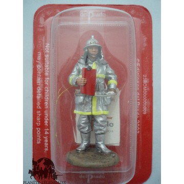 Del Prado firefighter fire Japan 1995 dress figurine