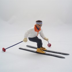 CBG Mignot alpine skier figurine 
