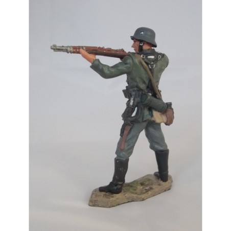 Del Prado infantry soldier 1940 German figurine
