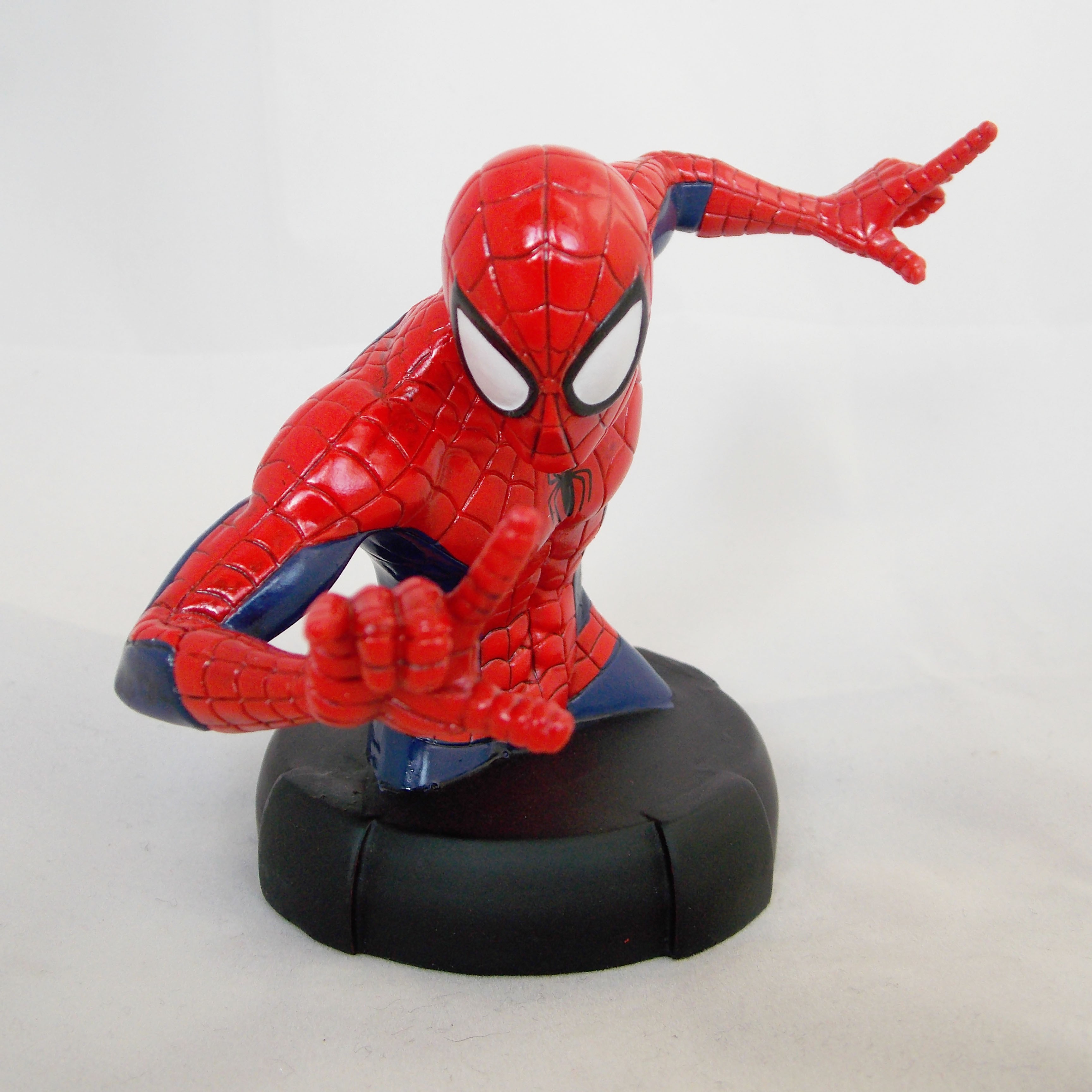 marvel spiderman figurine