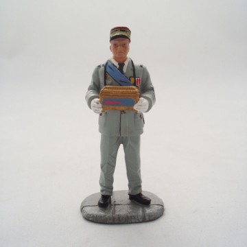 Figurine Hachette Porteur de la Main Capitaine Danjou 2007