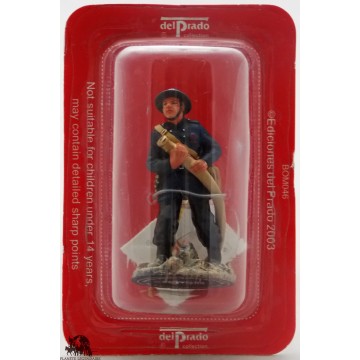 Del Prado firefighter outfit fire UK London figurine. 1940