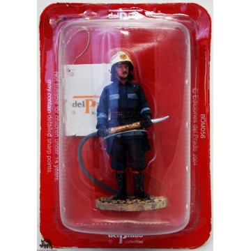 Del Prado firefighter fire held Sarajevo Bosnia 2003 figurine