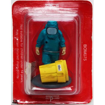 Del Prado firefighter chemical intervention Belgium 2001 figurine