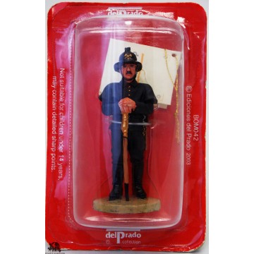 Del Prado firefighter outfit fire Brussels Belgium 1910 figurine