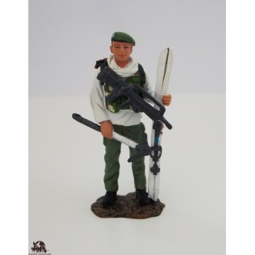 Figurine Hachette Eclaireur-Skieur 2e REG 2001