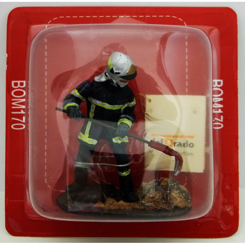 Estatuilla de bombero Zapador del Prado celebrada fuego Francia 2012