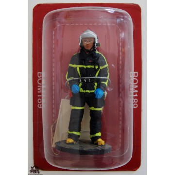 Del Prado firefighter fire held Belgium 2011 Sapper figurine
