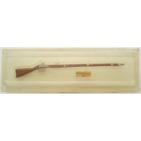 Fusil de retrocarga miniatura 1757