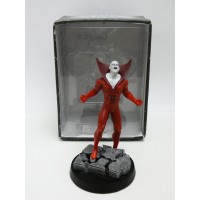 Figura de musgo de águila de la esfinge de DC Comics