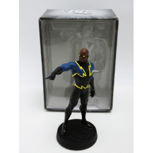 Figura de guepardo musgo de águila de DC Comics
