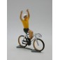 Figurine CBG Mignot Cycliste du Tour de France Maillot jaune Victorieux