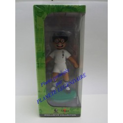 Diese Figur stellt Arthur Foster dar und ist Teil einer Kollektion, die auf der beliebten Zeichentrickserie Captain Tsubasa (Oli